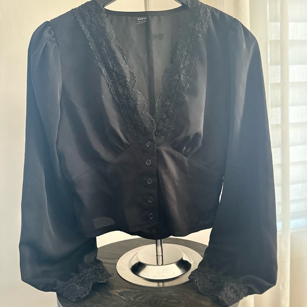 SHEIN Black Lace Top